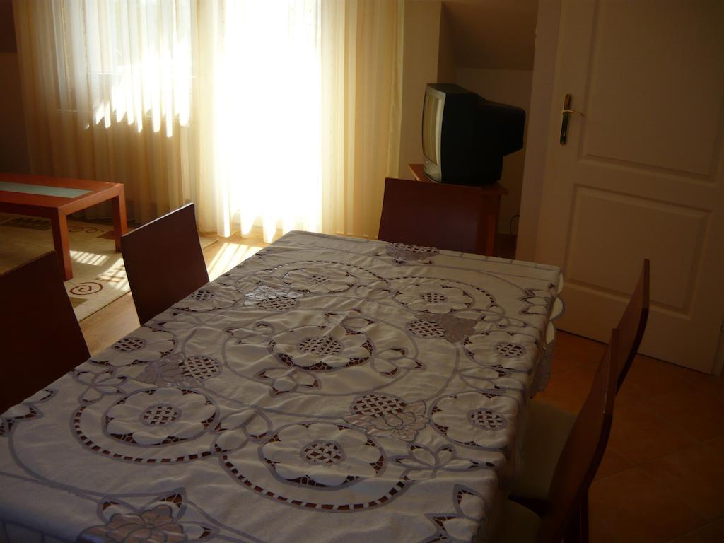 Kaman Vendeghaz Apartment Alsopahok Luaran gambar